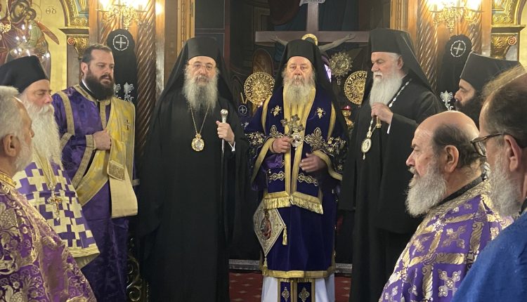 Τα-oνομαστήρια-του-Επισκόπου-Κερνίτσης-Χρυσάνθου