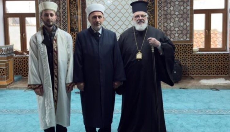 Ευχές-του-Μητροπολίτη-Διδυμοτείχου-στην-μουσουλμανική-κοινότητα