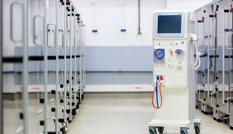 Η-ανακοίνωση-για-τη-διακοπή-της-σύμβασης-του-ΕΟΠΥΥ-με-τη-Μονάδα-Χρόνιας-Αιμοκάθαρσης-Αίγινας