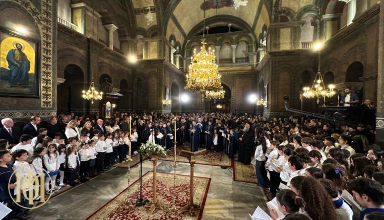 Θεσσαλονίκη:-1000-μαθητές/τριες-στη-Δ’-Στάση-των-Χαιρετισμών-στον-παλαιοχριστιανικό-Ιερό-Ναό-Παναγίας-της-Αχειροποιήτου