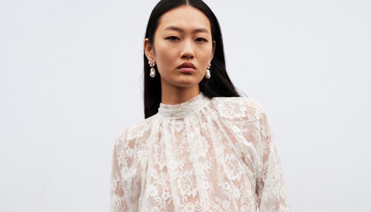 neutral-tones-στο-μακιγιάζ:-Γιατί-είναι-η-πιο-κομψή-και-ασφαλής-επιλογή-για-κάθε-επιδερμίδα