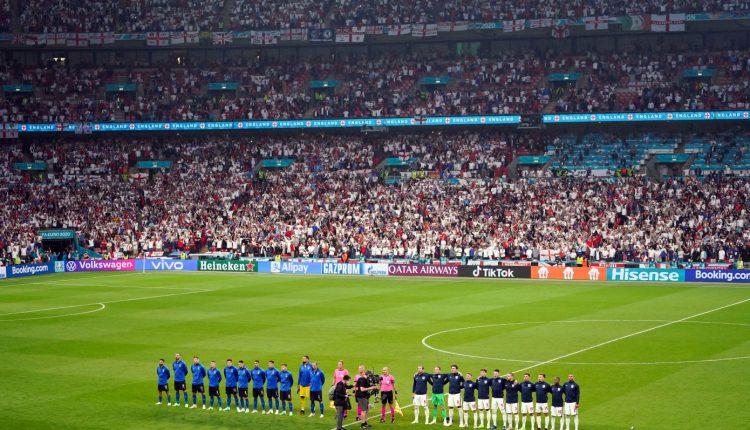 Ποινικό-αδίκημα-σε-Αγγλία-και-Ουαλία-η-είσοδος-στο-γήπεδο-χωρίς-εισιτήριο!