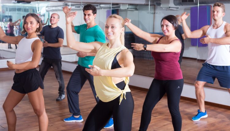 Οι-5-καλύτερες-προπονήσεις-για-αρχάριους,-σύμφωνα-με-personal-trainers