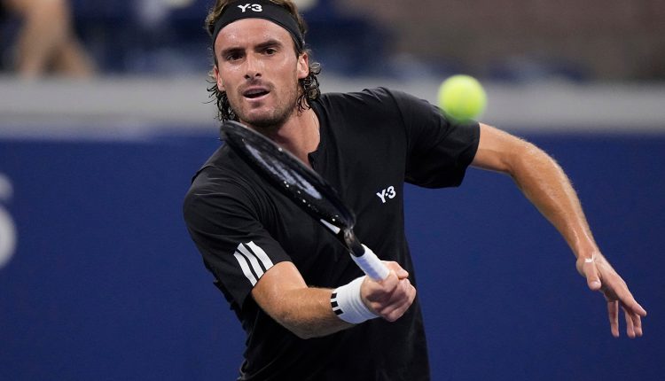 Τένις:-Πρόκριση-για-τον-Τσιτσιπά-στον-3ο-γύρο-του-miami-open