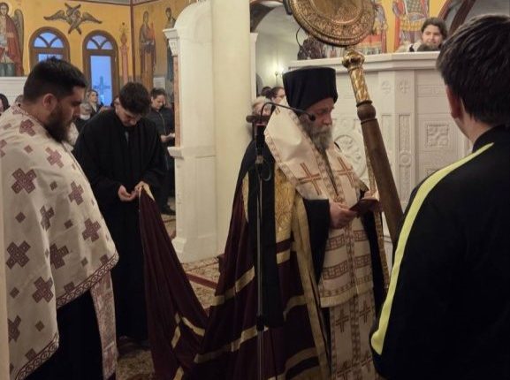 Ιωαννίνων-Μάξιμος:-Καθοριστική-η-συμβολή-της-Παναγίας-στη-σωτηρία-μας