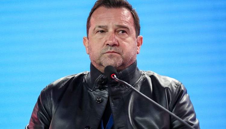 Έξαλλος-ο-Νίκος-Πλακιάς:-Όποιος-στη-δίκη-προσπαθήσει-να-σπιλώσει-τη-μνήμη-των-παιδιών-μου-με-ψέματα-και-παραμύθια,-θα-ισοπεδωθεί