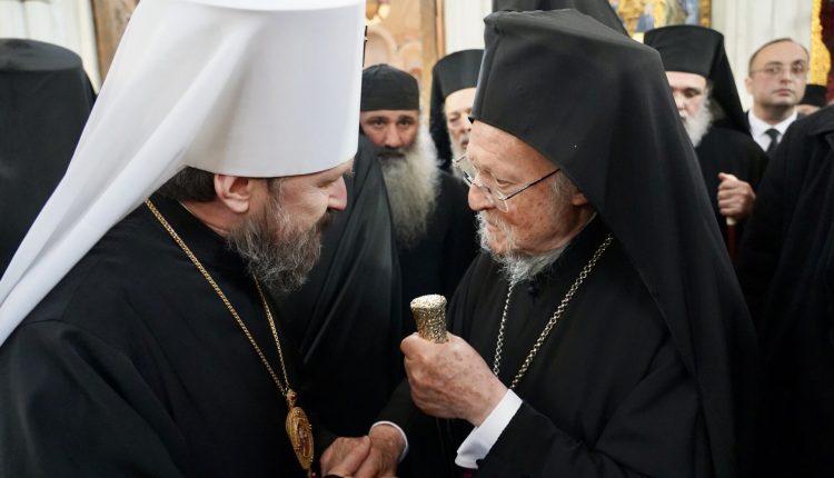 Το-τετ-α-τετ-του-Οικουμενικού-Πατριάρχη-με-τον-Μητροπολίτη-Ιλαρίωνα-στην-Τιφλίδα
