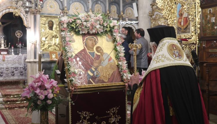 Η-Ακολουθία-της-Δ’-Στάσεως-των-Χαιρετισμών-της-Θεοτόκου-στην-Ερμούπολη