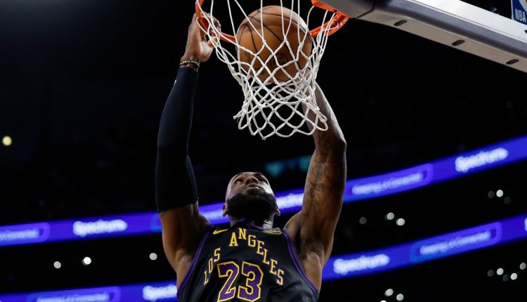 Οι-θρύλοι-ΛεΜπρόν-και-Ντουράντ-γράφουν-ιστορία-–-Το-ΝΒΑ-ψάχνει-απεγνωσμένα-τους-επόμενους-σούπερ-σταρ