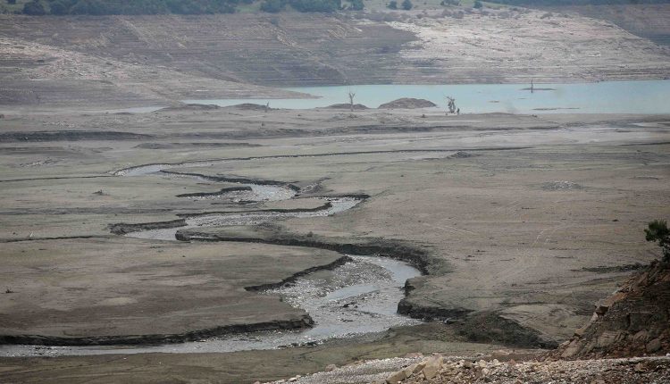 Μύθοι-και-αλήθειες-για-τη-λειψυδρία