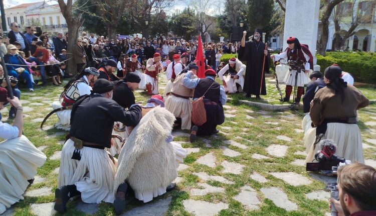 Αναπαράσταση-της-ορκωμοσίας-των-Αγωνιστών-του-1821-στην-Πάτρα