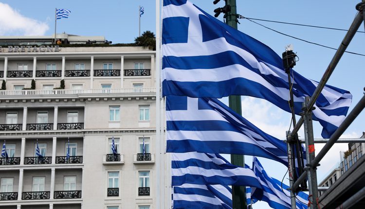 Καιρός:-25η-Μαρτίου-με-βροχές,-ανέμους-και-τα-θερμόμετρα-να-δείχνουν-μέχρι-20-βαθμούς-Κελσίου