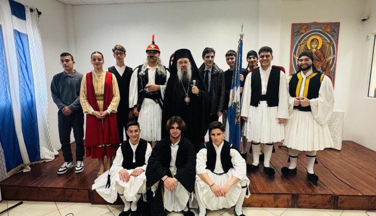 Πατρών-Χρυσόστομος:-«Παιδιά-μου-κρατήστε-στην-καρδιά-σας-τον-ηρωισμό-των-προγόνων-μας-και-μιμηθείτε-τους»