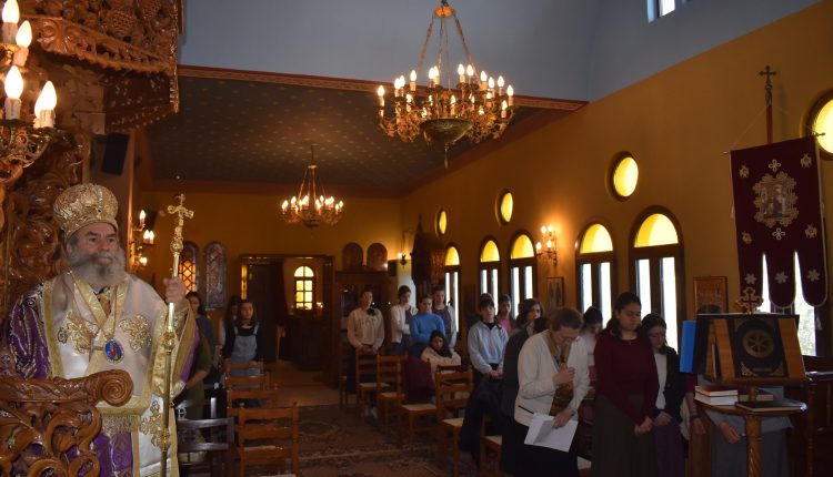 Γύθειο:-Θεία-Λειτουργία-για-τις-μαθήτριες-του-Σχολείου-«Ελληνική-Παιδεία»