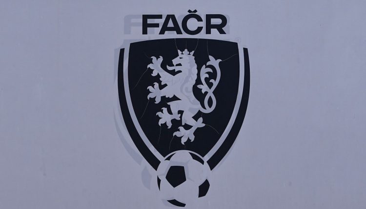 Σκάνδαλο-στο-ποδόσφαιρο-της-Τσεχίας:-Συλλήψεις-ποδοσφαιριστών,-διαιτητών-και-παραγόντων