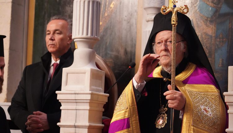 Οικουμενικός-Πατριάρχης:-Ας-παρακαλέσουμε-την-Παναγία-να-αποδιώξη-από-τον-κόσμο-μας-τους-πολέμους