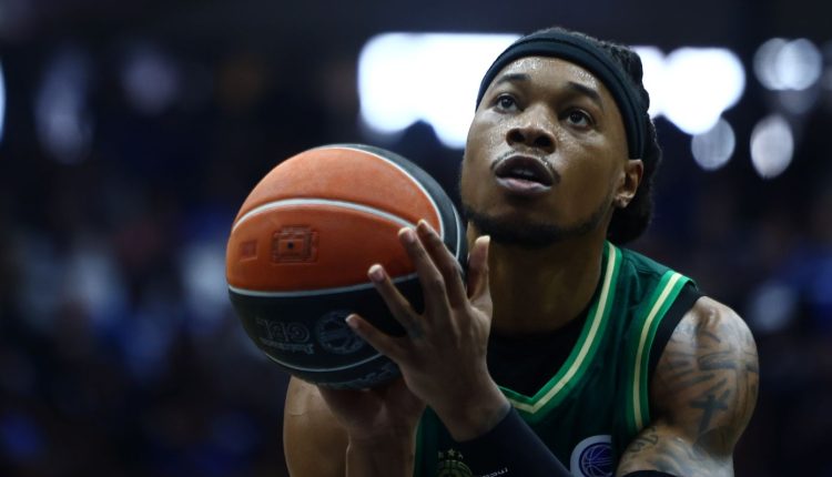 Τέλος-ο-Χολμς-από-τον-Παναθηναϊκό-–-Ποιος-Έλληνας-επιστρέφει-στο-«τριφύλλι»