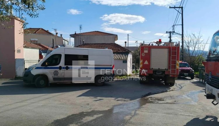 «Είδα-τη-γυναίκα-να-καίγεται-στην-αυλή»-–-Συγκλονίζουν-οι-μαρτυρίες-για-την-τραγωδία-στον-Βόλο