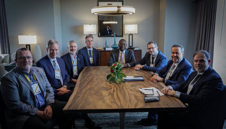 Συνάντηση-Στ.-Παπασταύρου-με-chevron:-Σεισμικές-έρευνες-νοτίως-της-Κρήτης-έως-τέλος-του-έτους