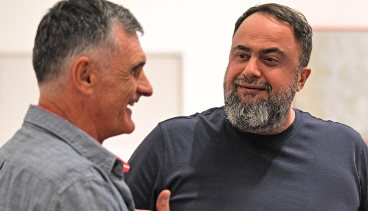 Ολυμπιακός:-Συναντήθηκαν-Μαρινάκης-και-Μεντιλίμπαρ-ενόψει-playoffs-–-Το-μήνυμα-για-το-πρωτάθλημα