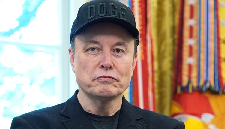 new-york-times:-Ο-Έλον-Μασκ-συμμετείχε-σε-τηλεφωνική-συνομιλία-Τραμπ-–-Μόντι