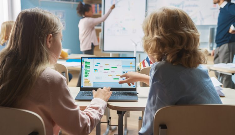 Είκοσι-Δημόσια-Ωνάσεια-Σχολεία-θα-λειτουργήσουν-από-τον-Σεπτέμβριο