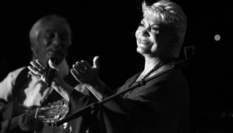 Πέθανε-η-κορυφαία-τραγουδίστρια-Μαρινέλλα