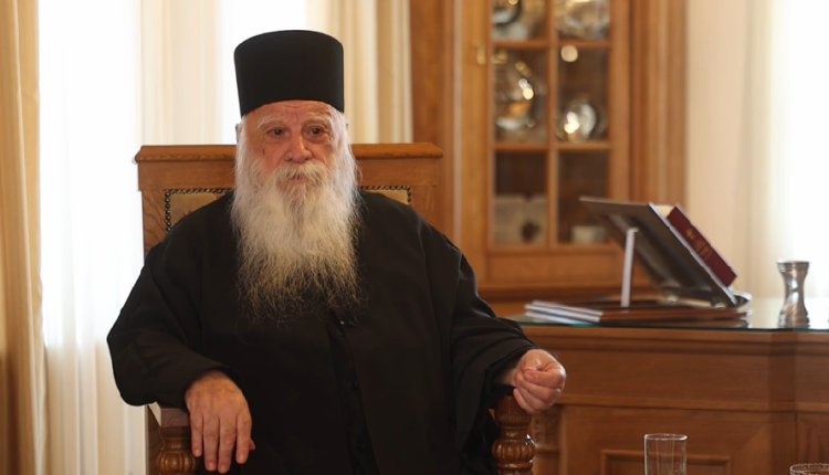 Γέρων-Αλέξιος-Ξενοφωντινός:-Μεγάλη-ευλογία-να-υπηρετούμε-στο-Περιβόλι-της-Παναγίας