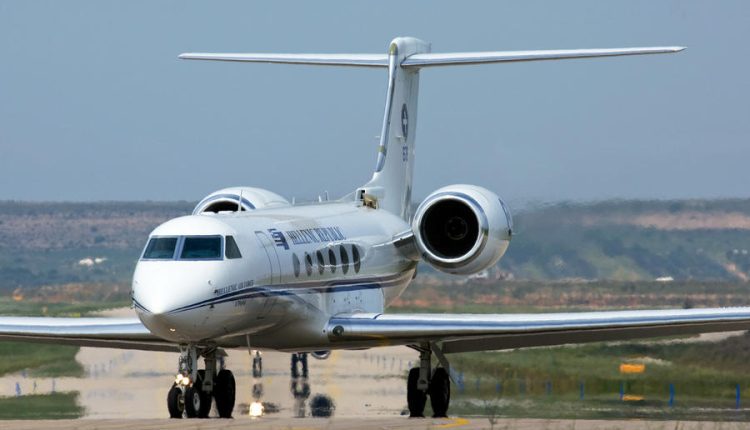 Έτοιμο-το-Πρωθυπουργικό-αεροσκάφος-για-την-μεταφορά-του-Αγίου-Φωτός