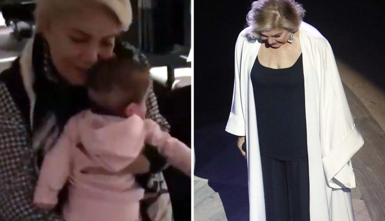 Συνεργάτες-περιγράφουν-τη-Μαρινέλλα-που-γνώρισαν:-«Ήθελε-να-είναι-όλα-τέλεια-με-τη-φωνή-της»-–-Όταν-νανούριζε-το-μωρό-της-Ήβης-Αδάμου