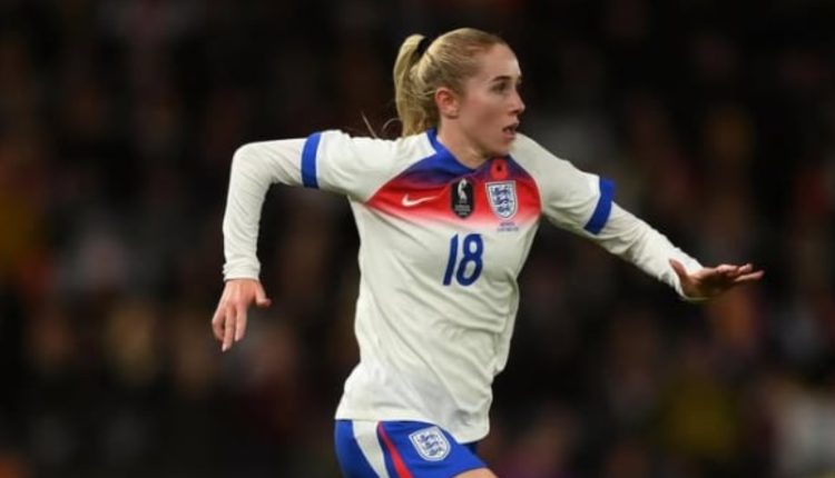 Κερνς:-Συγκλονίζει-με-την-ανακοίνωσή-της-για-την-αποβολή-της-στην-εγκυμοσύνη-της