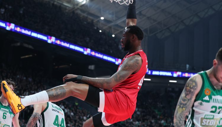 Χολ:-«Η-αποβολή-του-Ντόρσεϊ-έκανε-το-παιχνίδι-πιο…-διασκεδαστικό»