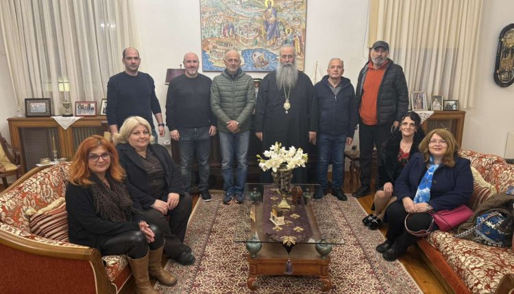 Συνάντηση-της-Φωτογραφικής-Ομάδας-Κατερίνης-με-τον-Μητροπολίτη-Κίτρους-Γεώργιο