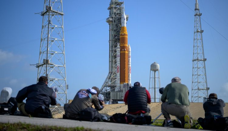 Ξεκίνησε-η-αντίστροφη-μέτρηση-για-τη-διαστημική-αποστολή-«artemis-ii»-γύρω-από-τη-Σελήνη