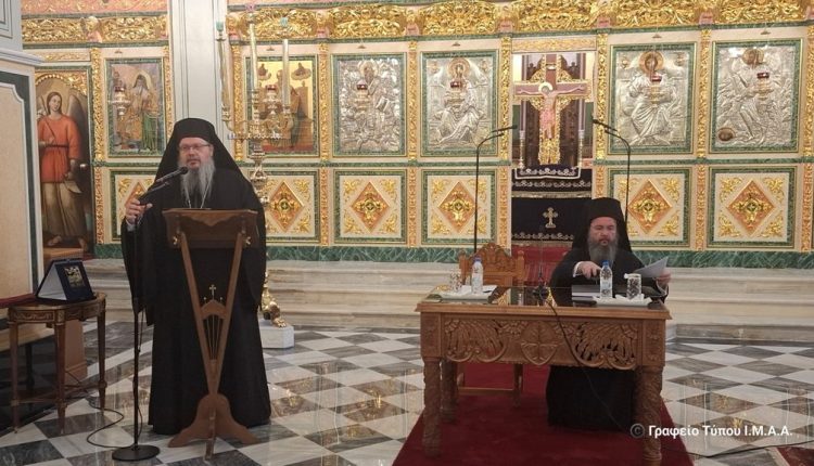 Ο-Λαρίσης-Ιερώνυμος-ομιλητής-στην-Ιερατική-Σύναξη-της-Ιεράς-Μητροπόλεως-Αιτωλίας-και-Ακαρνανίας