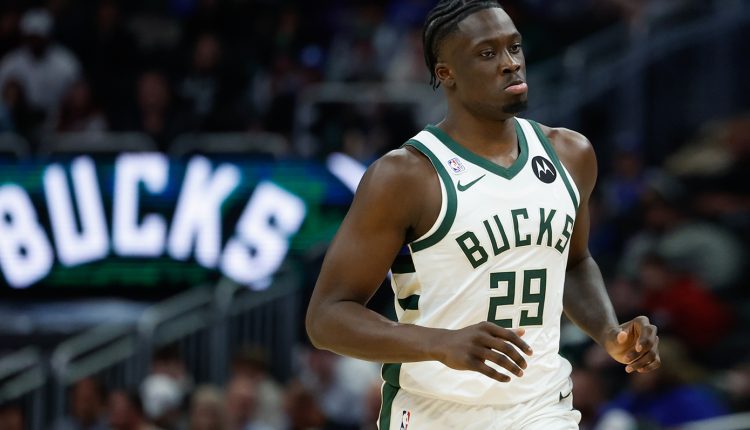 ΝΒΑ:-Έγραψαν-ιστορία-οι-«Αντετοκούμπρος»,-για-πρώτη-φορά-τρία-αδέρφια-στο-ίδιο-ρόστερ