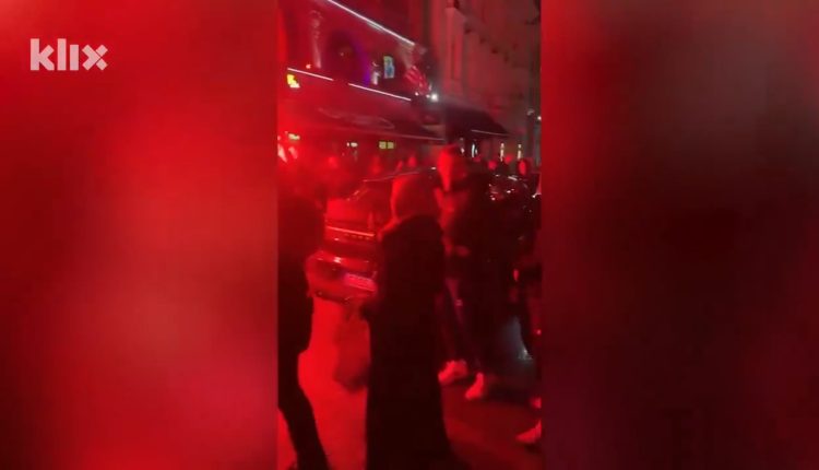 Βοσνία:-«Χαλασμός»-στο-Σαράγεβο-μετά-την-πρόκριση-της-Εθνικής-στο-Μουντιάλ