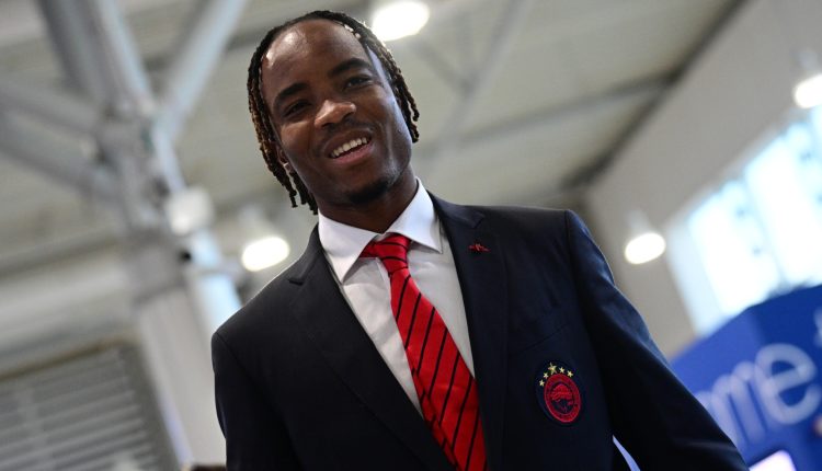 Ολυμπιακός:-Πρώτη-φορά-πατέρας-ο-Μπρούνο