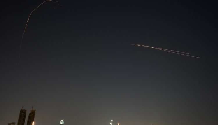 Νέα-πυραυλικά-πλήγματα-του-Ιράν-και-της-Χεσμπολάχ-εναντίον-του-Ισραήλ