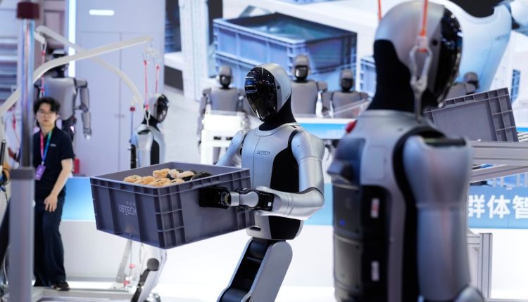 Εργοστάσιο-ανθρωποειδών-ρομπότ-στην-Κίνα-ισχυρίζεται-ότι-μπορεί-να-κατασκευάζει-ένα-ρομπότ-κάθε-30-λεπτά