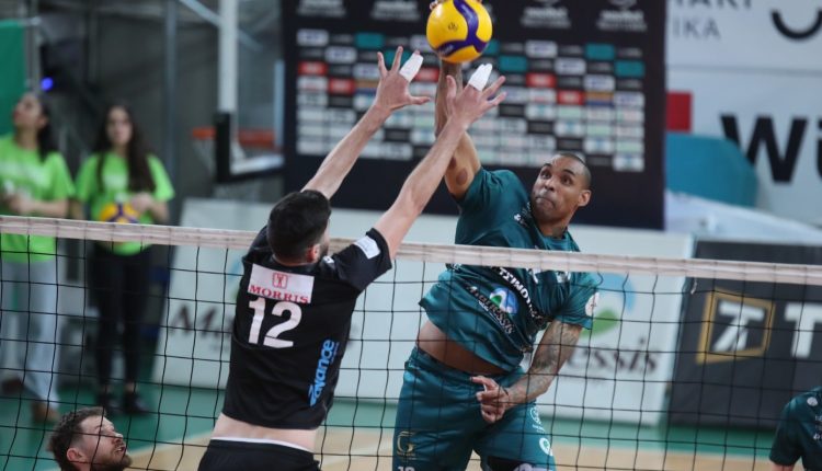 novibet-volley-league:-Ο-Μίλωνας-έκανε-το-2-1-επί-του-ΠΑΟΚ-και-είναι-φαβορί-για-την-πρόκριση-στους-τελικούς