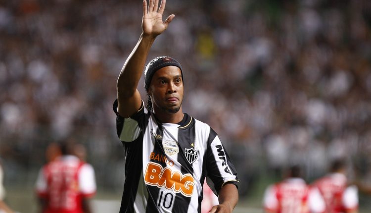 Η-ζωή-και-οι-θρυλικές-ντρίμπλες-του-Ροναλντίνιο-σε-νέο-ντοκιμαντέρ-στο-netflix