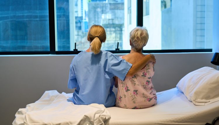 Πρέπει-να-λένε-την-αλήθεια-οι-γιατροί-σ’-έναν-ασθενή-που-πεθαίνει;