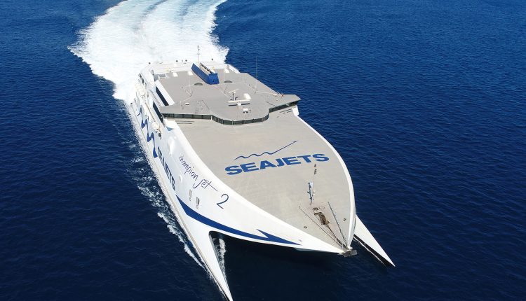 Κανονικά-απέπλευσε-το-«champion-jet-1»-από-το-λιμάνι-της-Πάρου