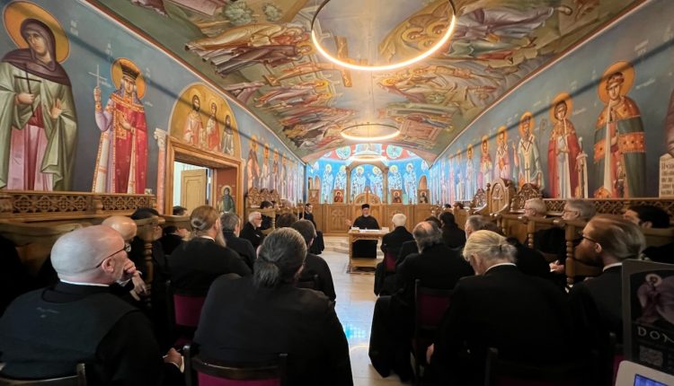 Επιμορφωτικό-σεμινάριο-λειτουργικής-τάξεως-στην-Αρχιεπισκοπή-Θυατείρων