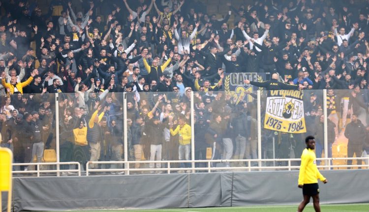 ΑΕΚ:-Αποθέωση-στην-προπόνηση-και-σύνθημα-νίκης-ενόψει-Ολυμπιακού