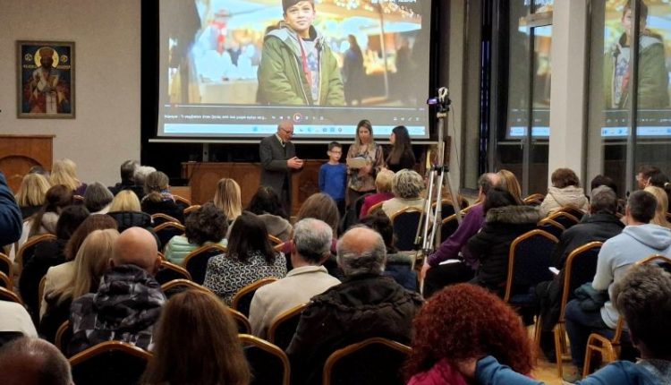 Συμβουλευτική-Γονέων-στην-Ιερά-Μητρόπολη-Χαλκίδος:-Κατοπτρικοί-Νευρώνες-–-Από-τη-μίμηση-στην-ελευθερία-του-προσώπου