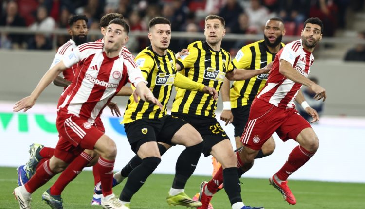 Ολυμπιακός-–-ΑΕΚ:-0-1-στο-5′-ο-Κοϊτά