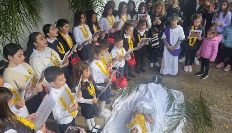 Αναβίωσε-το-έθιμο-της-αναπαράστασης-της-Ανάστασης-του-Λαζάρου-στη-κοινότητα-Λέμπα-της-επαρχίας-Πάφου