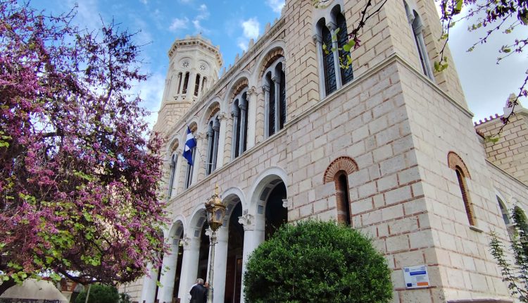 Κατανυκτικός-ύμνος-για-την-Αγία-Κυριακή-των-Βαΐων,-στην-Παναγία-Χρυσοσπηλιώτισσα